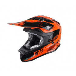 Casco da motocross arancione con visiera integrata marca Just1 mod: J32 ARANCIO PRO CASCO CROSS